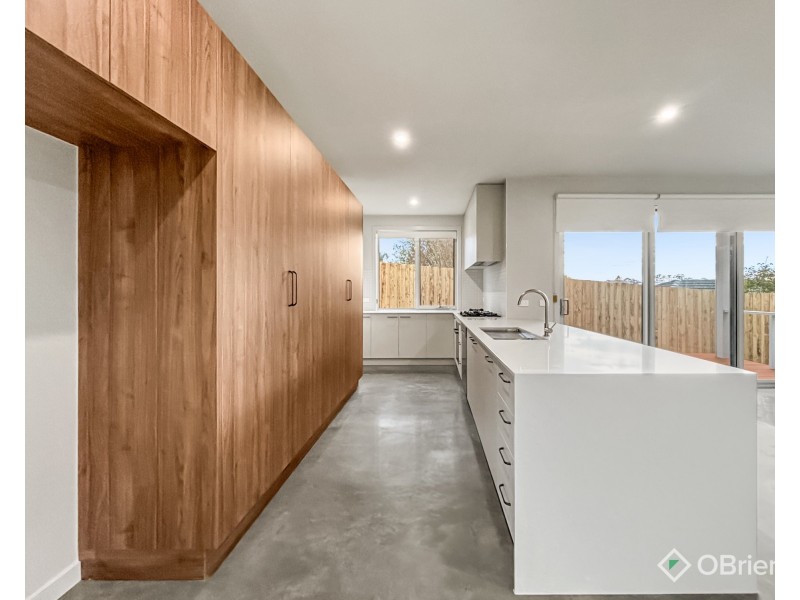 1/61 Clifford Street, Warragul VIC 3820