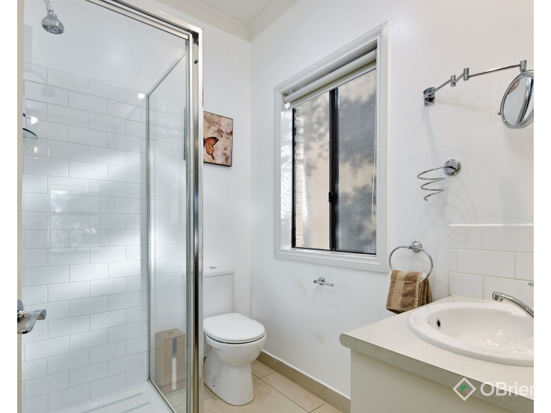 101 Cook Street, Drouin VIC 3818