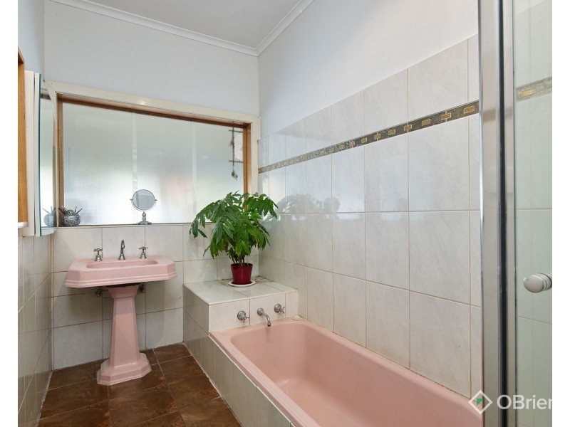 195 Albert Road, Warragul VIC 3820