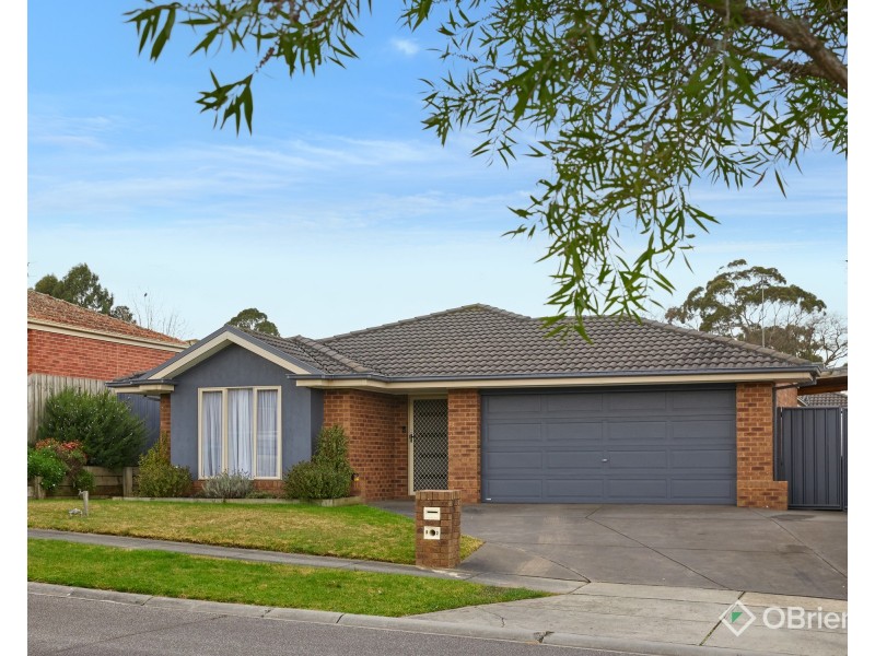 42 Springwater Drive, Drouin VIC 3818