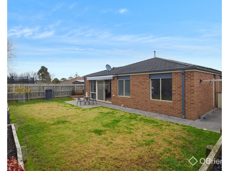 42 Springwater Drive, Drouin VIC 3818