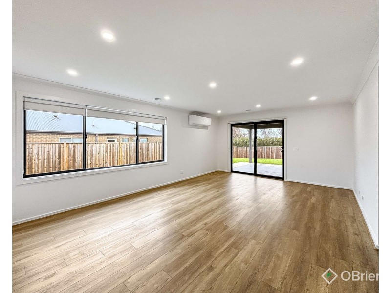 54 Kurrajong Road, Warragul VIC 3820