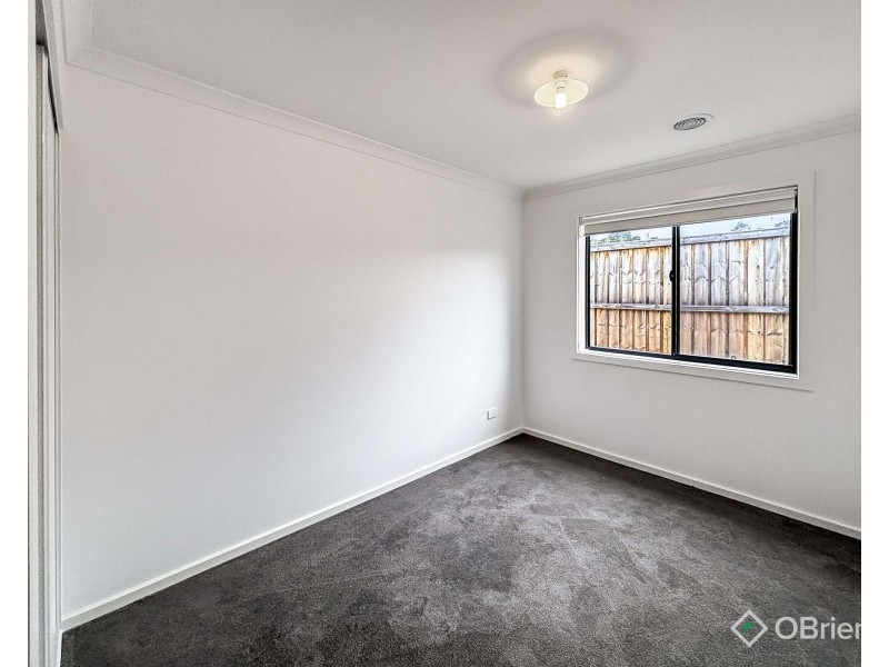 54 Kurrajong Road, Warragul VIC 3820