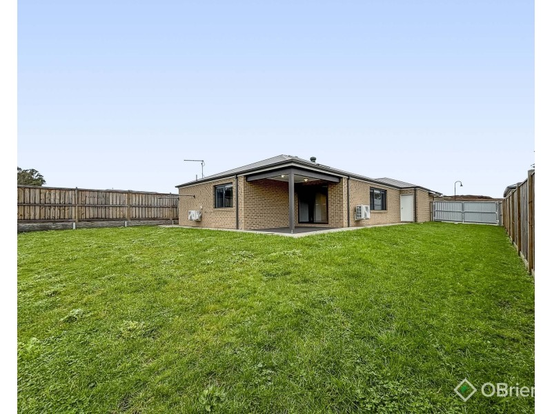 54 Kurrajong Road, Warragul VIC 3820
