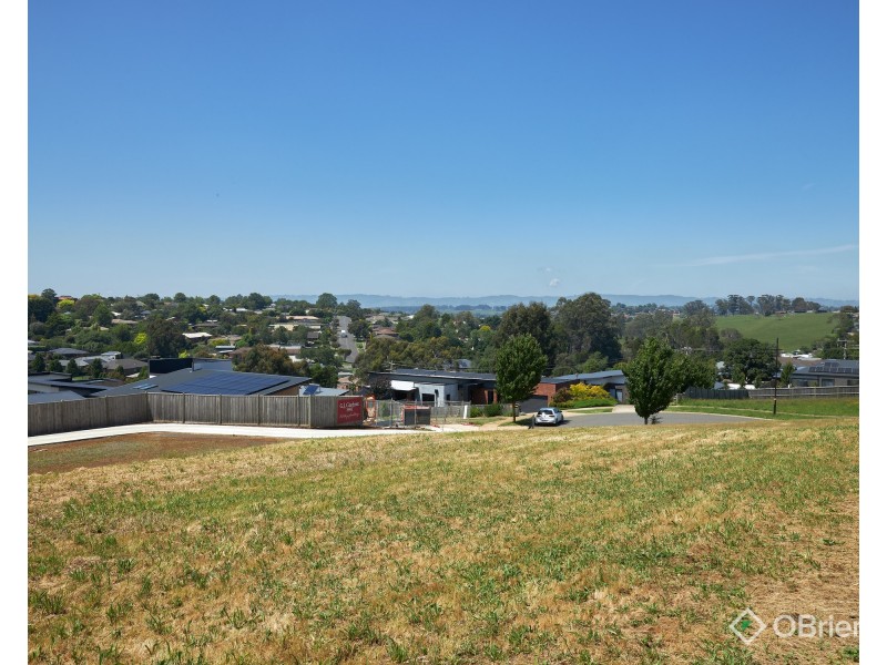 4 Glenhuntly Court, Warragul VIC 3820