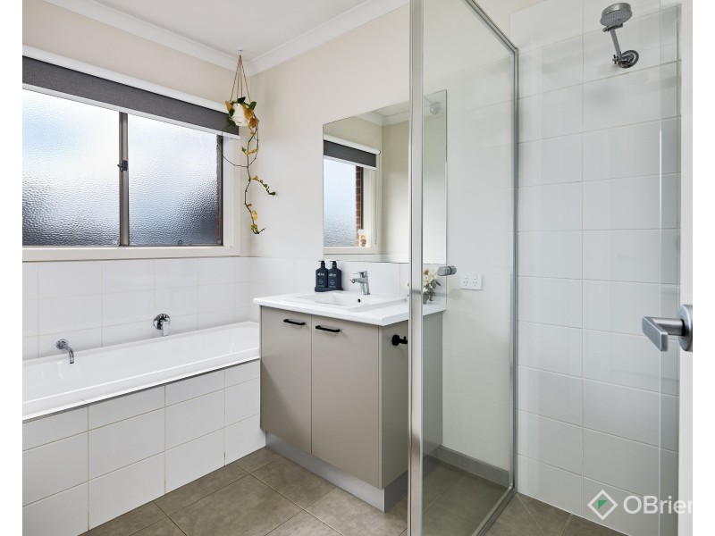 11 Berenger Avenue, Trafalgar VIC 3824
