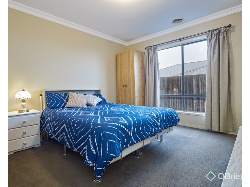 3 Mayfair Drive, Drouin VIC 3818