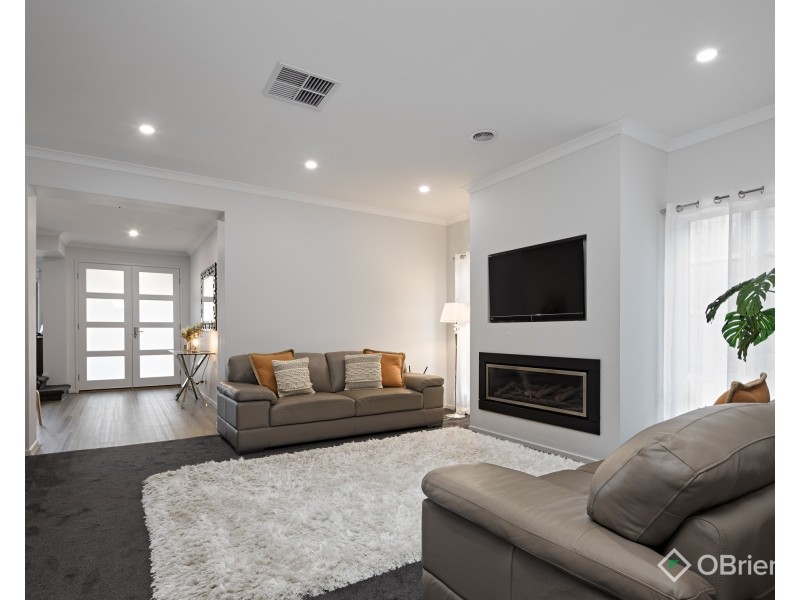 17 Wattleglade Avenue, Warragul VIC 3820