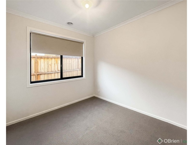15 Kurrajong Road, Warragul VIC 3820
