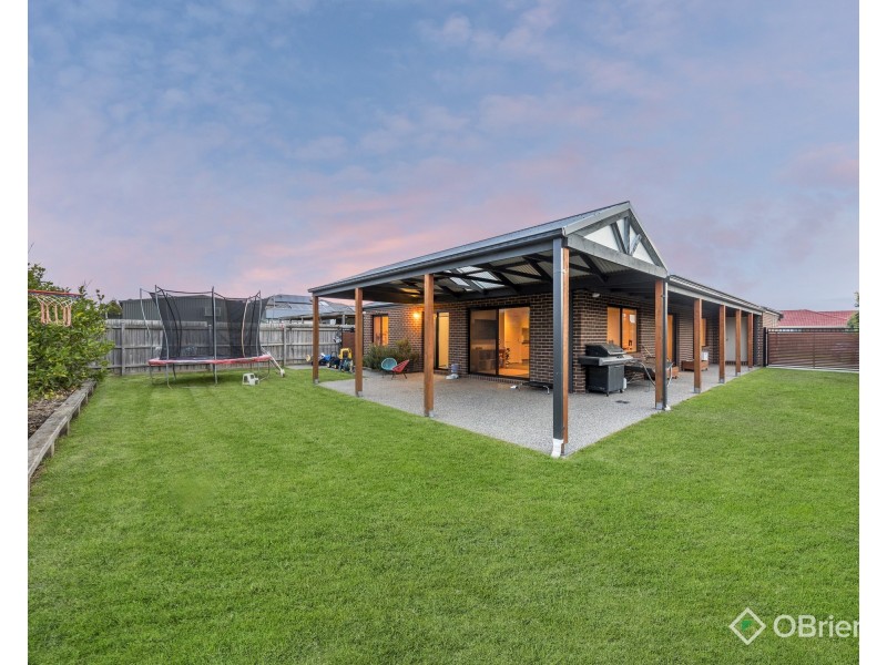 21 Jade Avenue, Koo Wee Rup VIC 3981