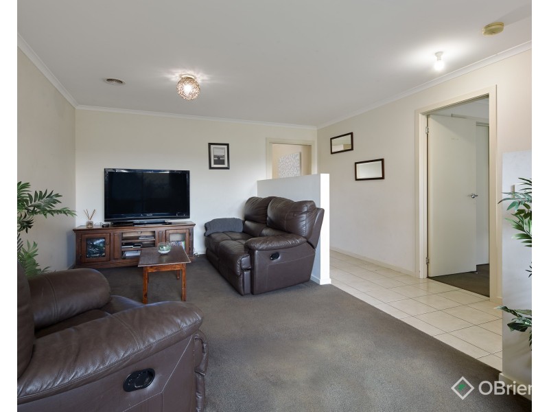 39 Grange Crescent, Warragul VIC 3820