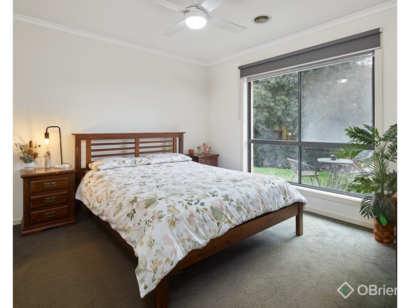 39 Grange Crescent, Warragul VIC 3820