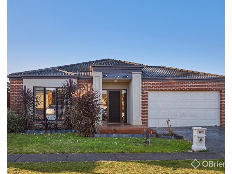 17 Lyndhurst Square, Drouin VIC 3818