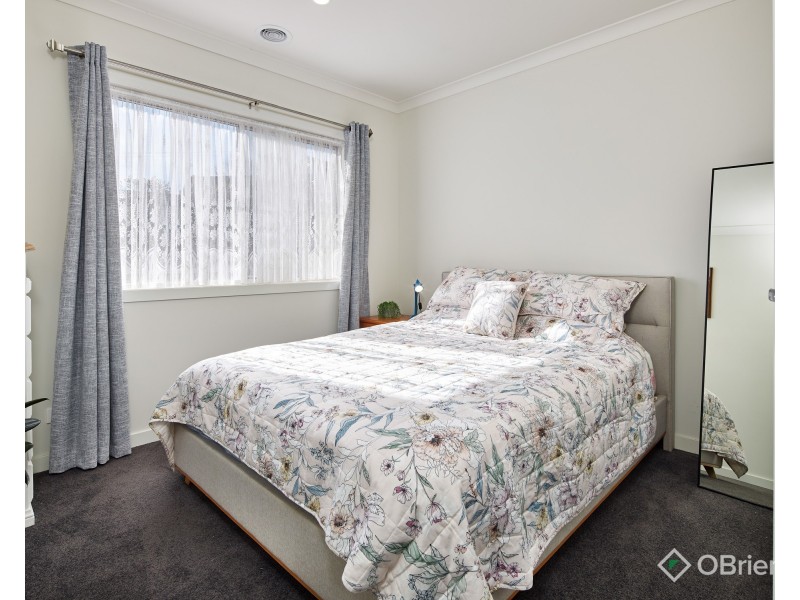43 Silver Wattle Drive, Warragul VIC 3820