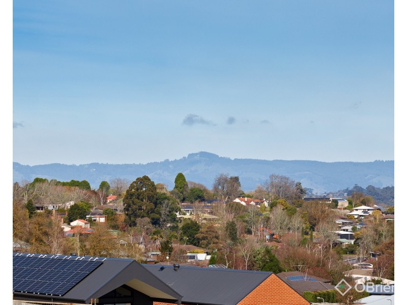 43 Silver Wattle Drive, Warragul VIC 3820