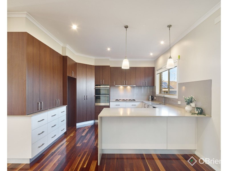 30 McLean Street, Drouin VIC 3818