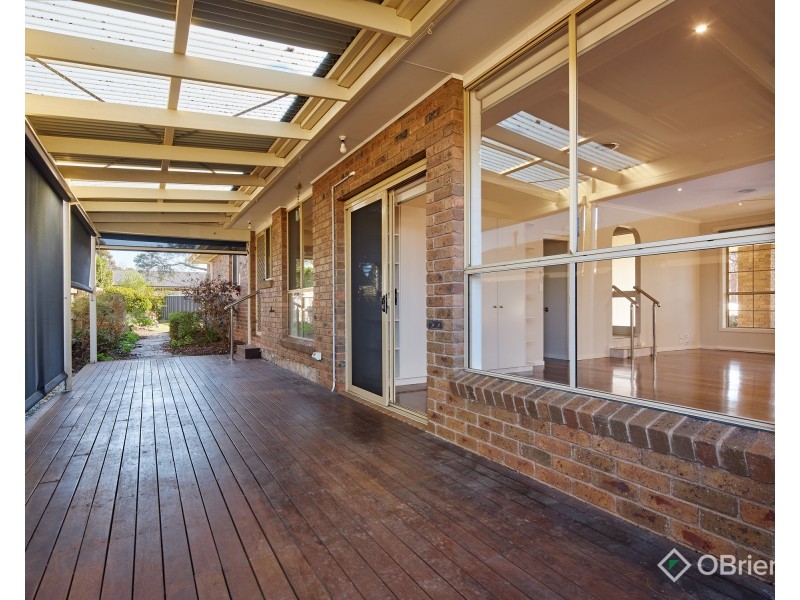30 McLean Street, Drouin VIC 3818