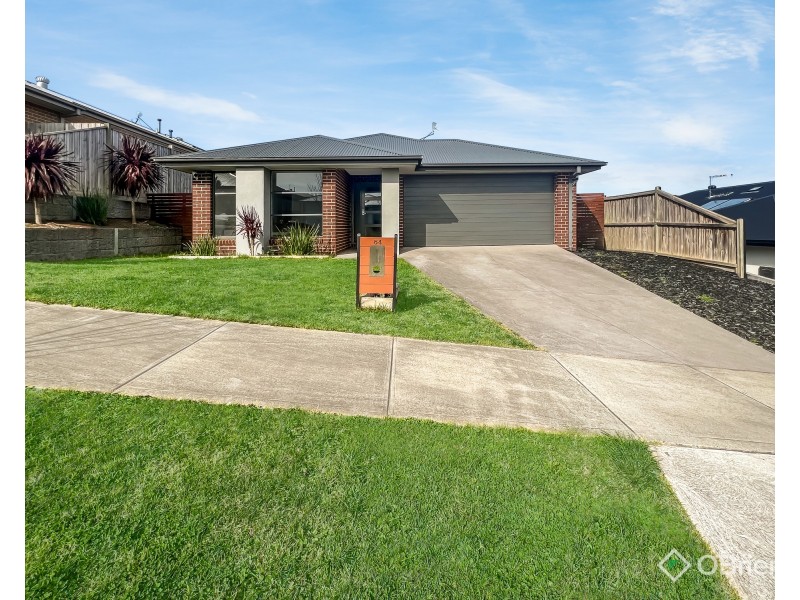 64 Silkwood Drive, Warragul VIC 3820