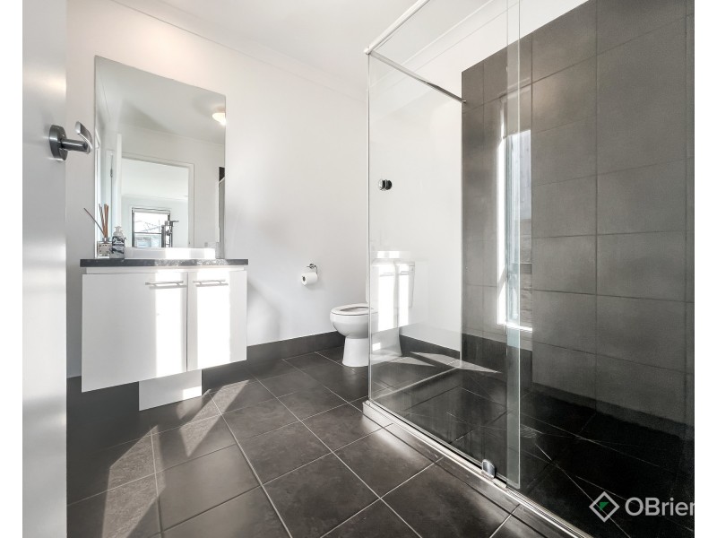 64 Silkwood Drive, Warragul VIC 3820