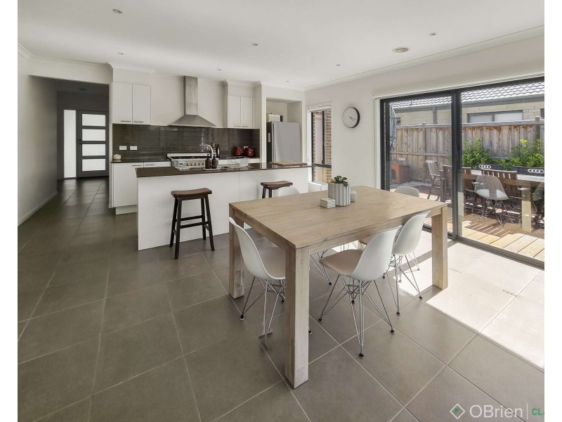 8 Turner Street, Warragul VIC 3820