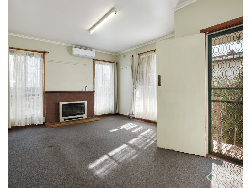 22 Burton Street, Warragul VIC 3820