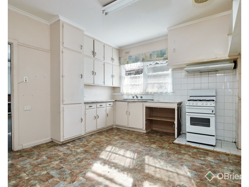 22 Burton Street, Warragul VIC 3820