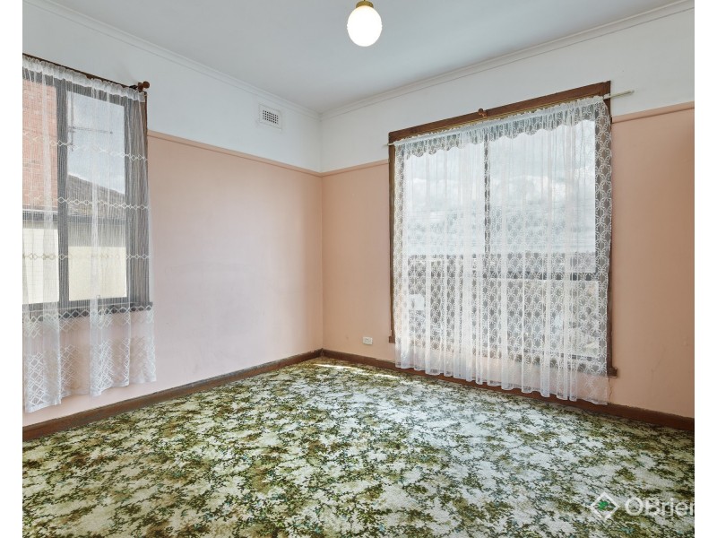 22 Burton Street, Warragul VIC 3820