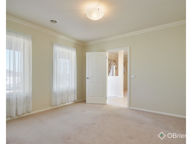 31 Davey Drive, Drouin VIC 3818