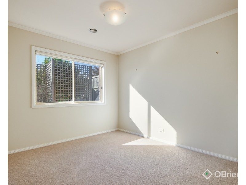 31 Davey Drive, Drouin VIC 3818