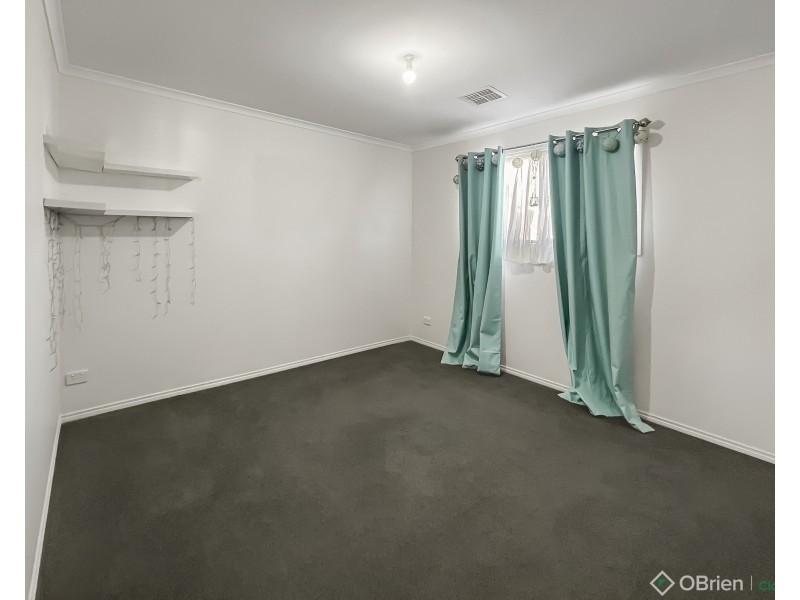 5 Hatfield Drive, Drouin VIC 3818