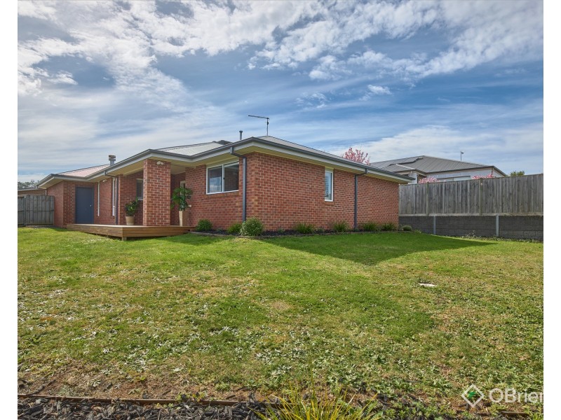4 Timberside Avenue, Warragul VIC 3820