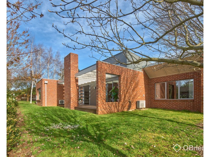 21 Albert Road, Drouin VIC 3818