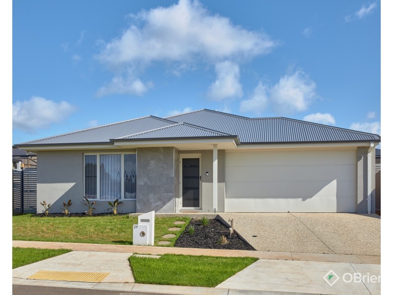 29 Kurrajong Road, Warragul VIC 3820