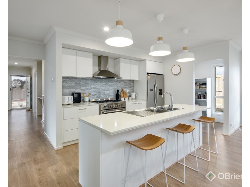29 Kurrajong Road, Warragul VIC 3820