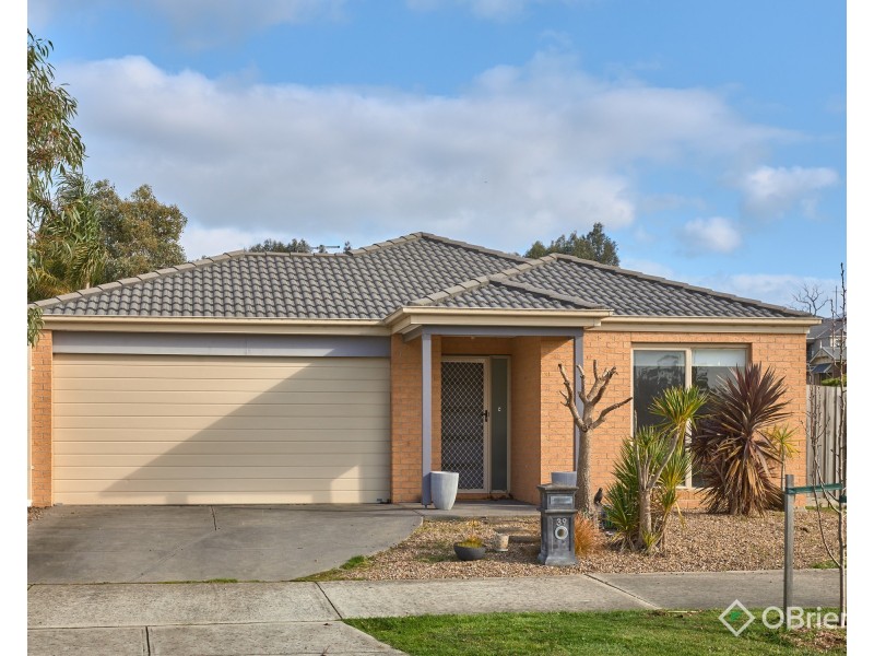 39 Summerhill Boulevard, Drouin VIC 3818