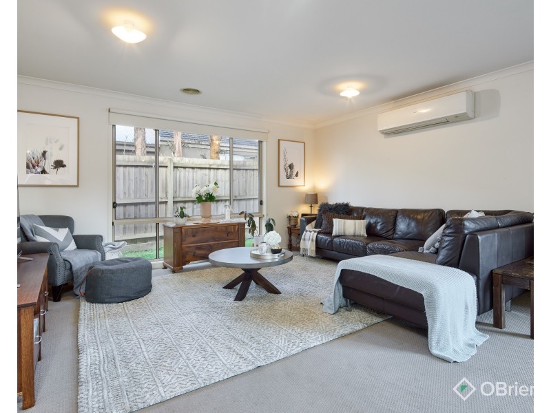 39 Summerhill Boulevard, Drouin VIC 3818