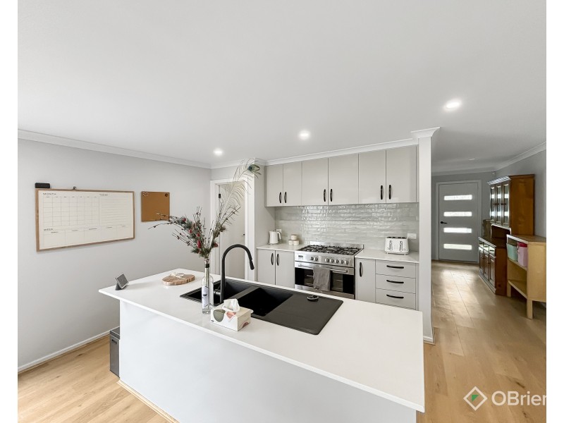 171 McGlone Road, Drouin VIC 3818