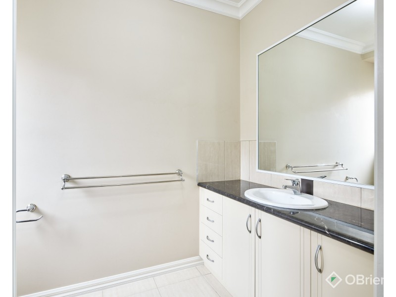 31 Grange Crescent, Warragul VIC 3820