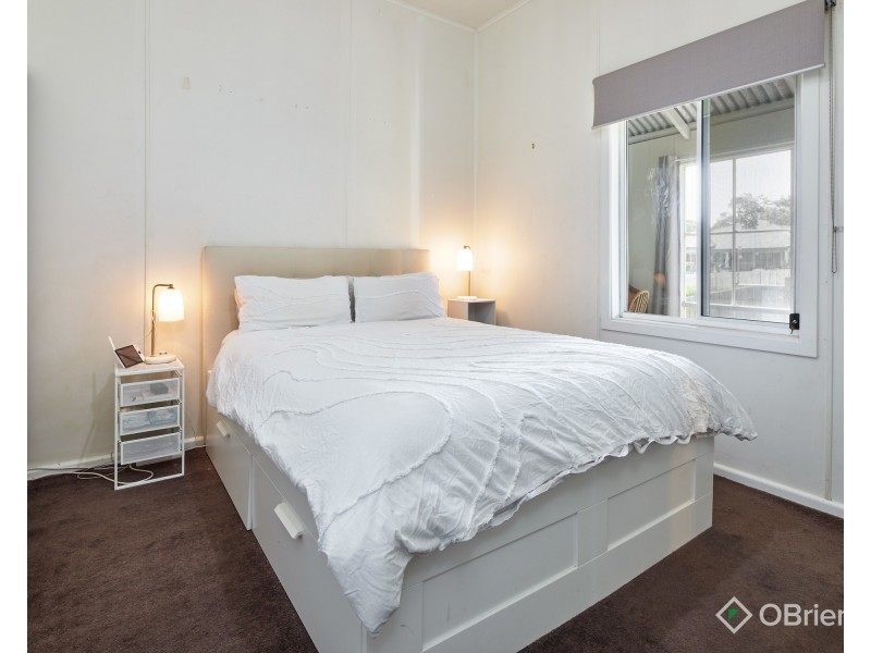 1/14 Church Street, Drouin VIC 3818
