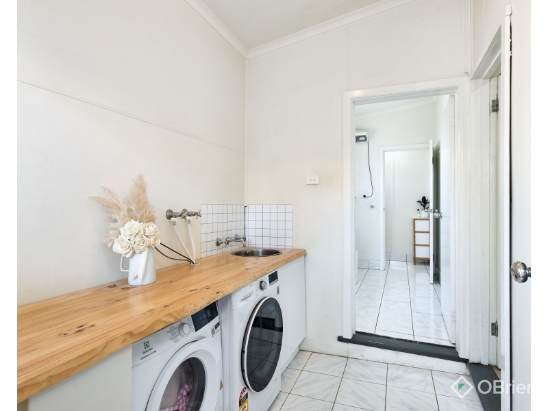 1/14 Church Street, Drouin VIC 3818