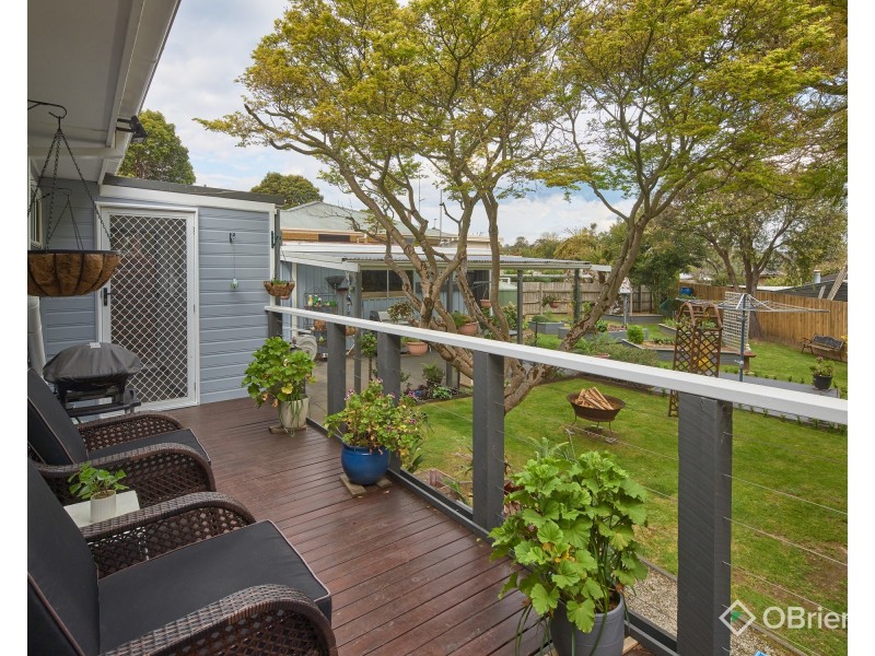70 Church Street, Drouin VIC 3818