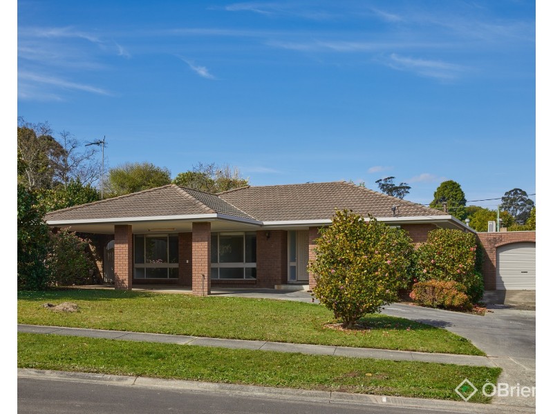 4 Boronia Street, Drouin VIC 3818