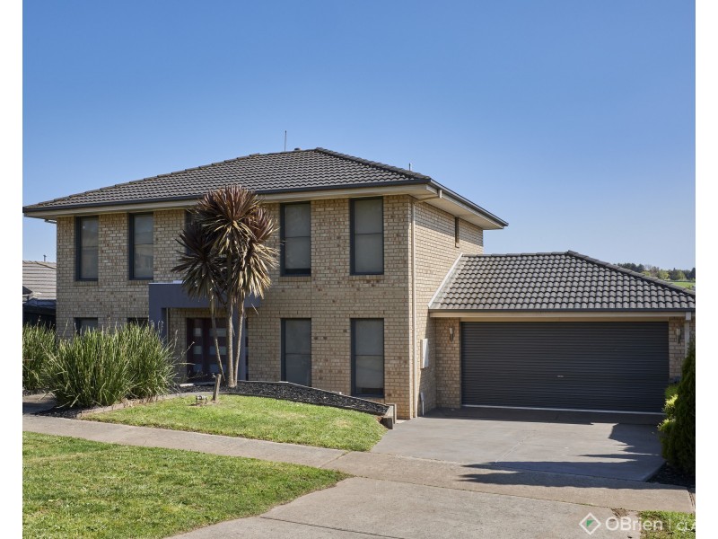 57 Walker Drive, Drouin VIC 3818