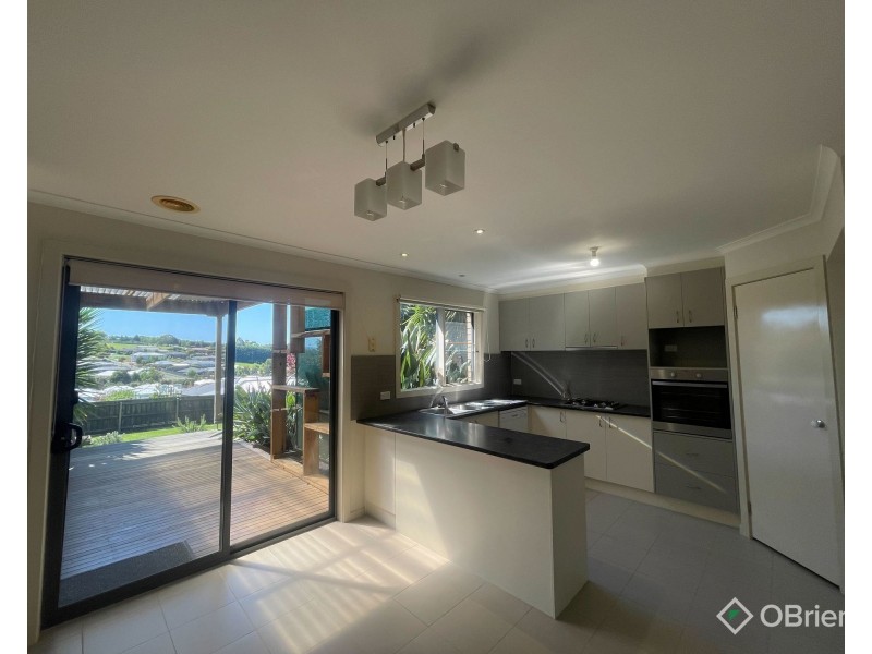 57 Walker Drive, Drouin VIC 3818