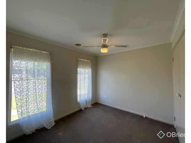 57 Walker Drive, Drouin VIC 3818