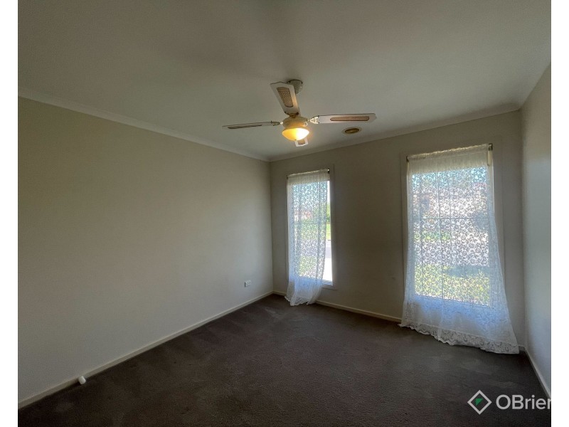 57 Walker Drive, Drouin VIC 3818