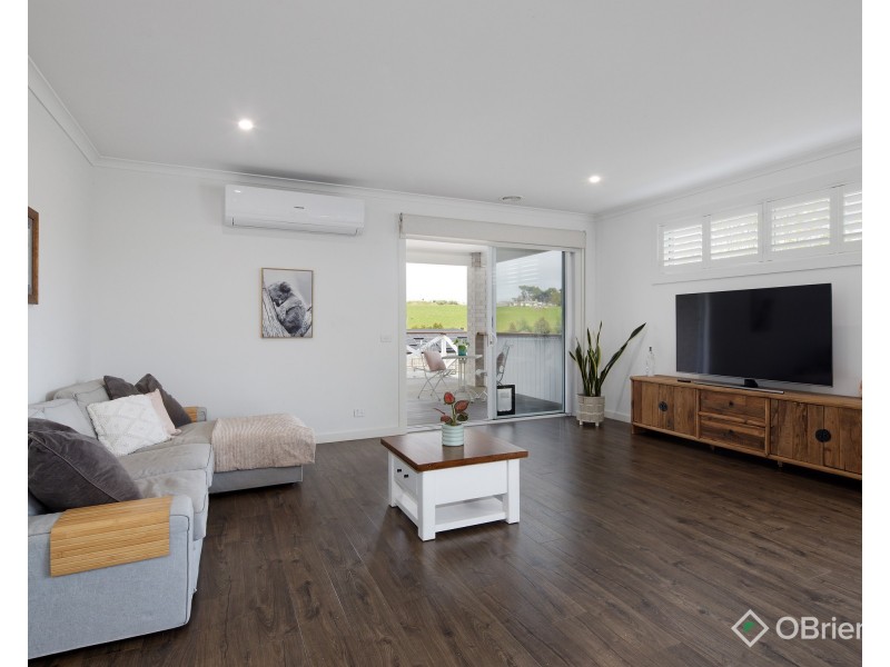 31 Streeton Drive, Warragul VIC 3820