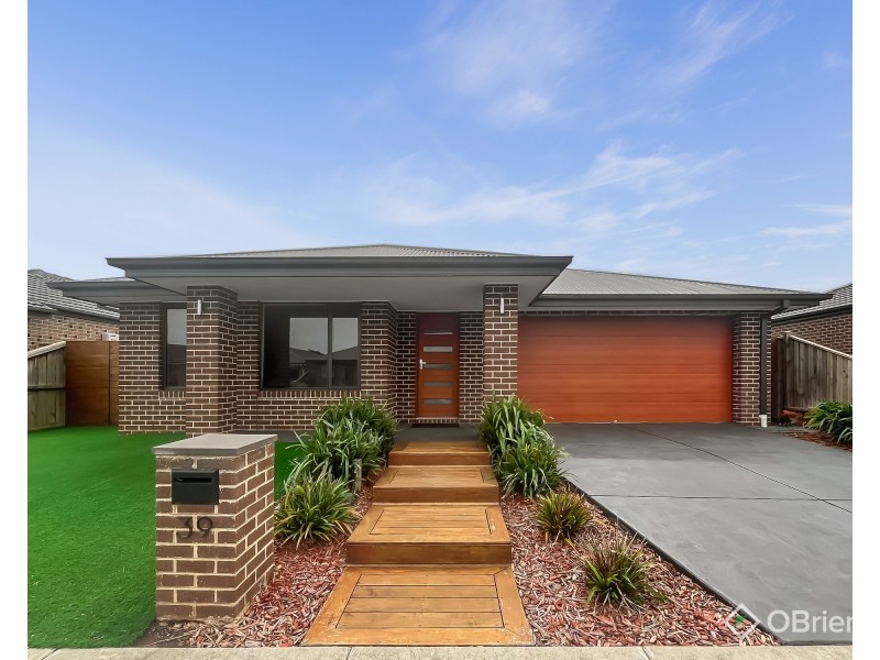 39 Meadowbrook Crescent, Warragul VIC 3820