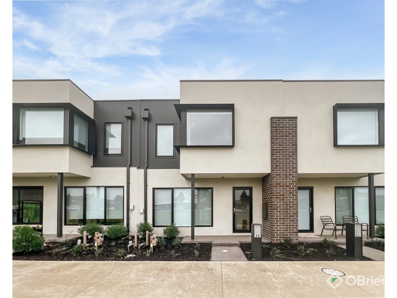 88 Centenary Boulevard, Officer South VIC 3809