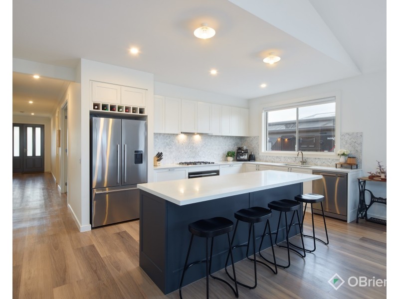 3 Sheraton Rise, Drouin VIC 3818